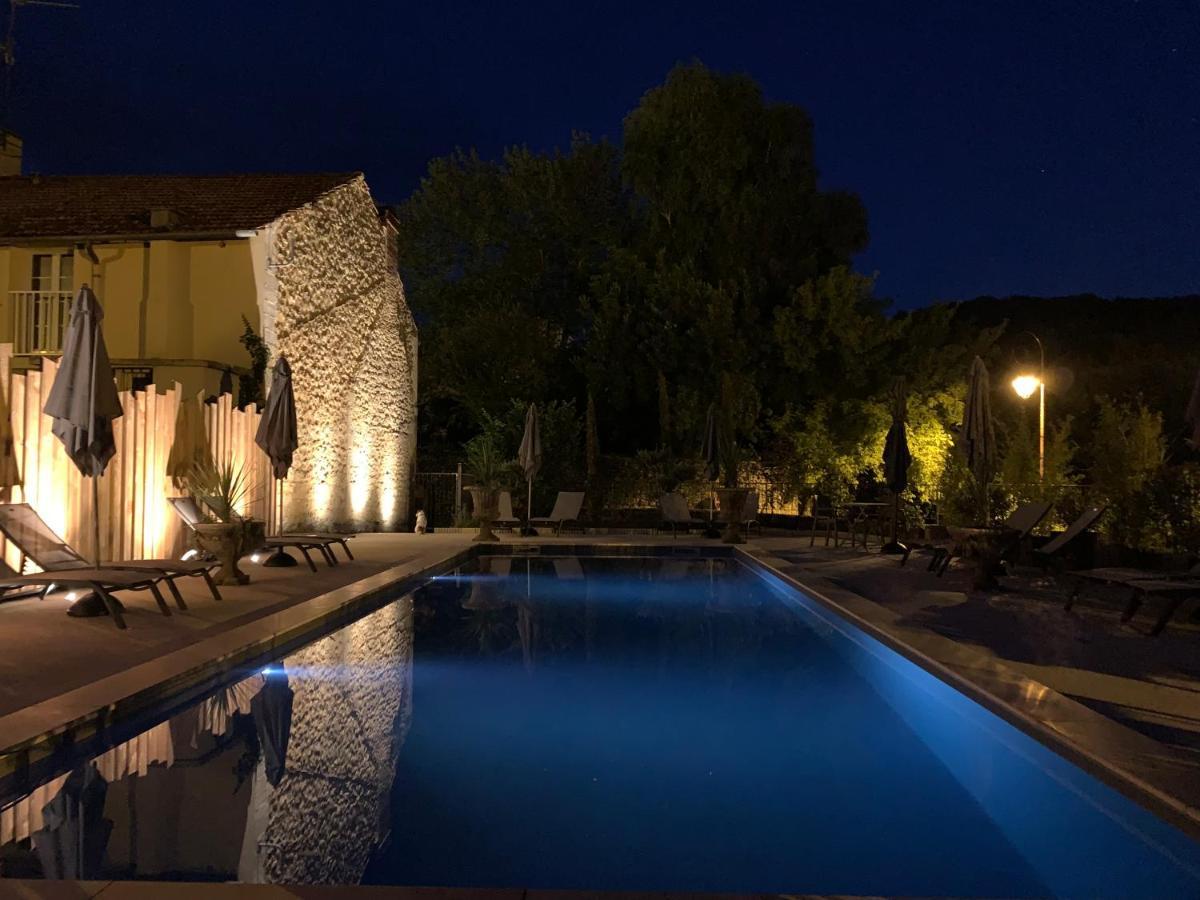 Les Appartements D Artiste De La Villa Du 15 - Restaurant La Maison - Piscine Chauffee Les Eyzies Dış mekan fotoğraf